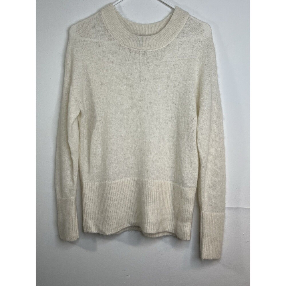 Banana Republic wool alpaca sweater Wms M Italian yarn Beige Quiet Luxury